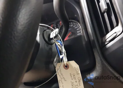 2018 Chevrolet Silverado 1500 Wt из США, поврежденный, VIN 3GCUKNEC4JG465096